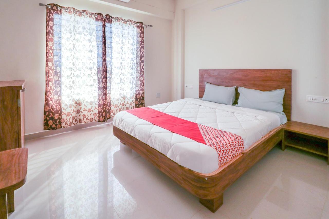 Oyo 63903 Hotel Shree Ram Villa Dwarka  Ngoại thất bức ảnh