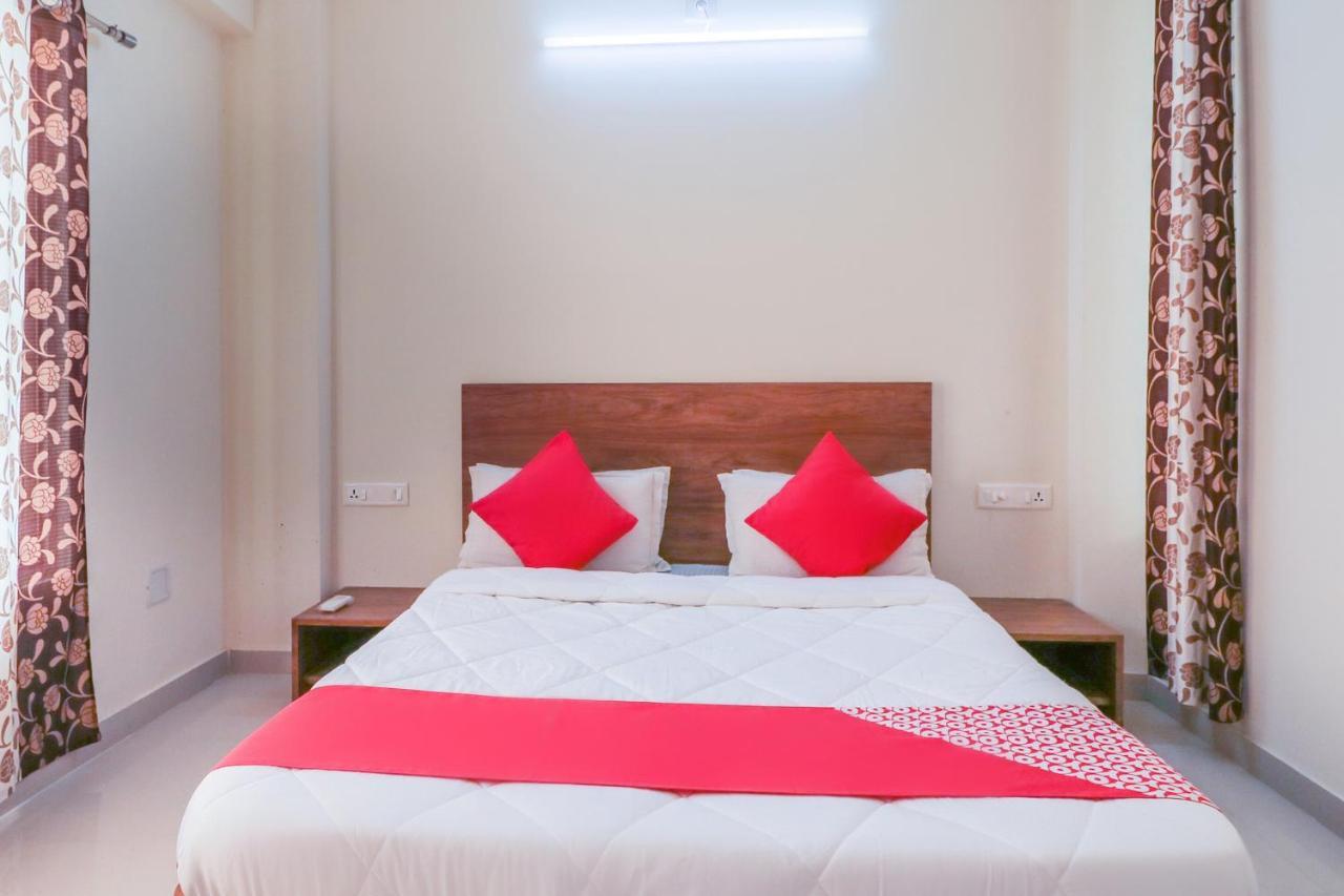 Oyo 63903 Hotel Shree Ram Villa Dwarka  Ngoại thất bức ảnh