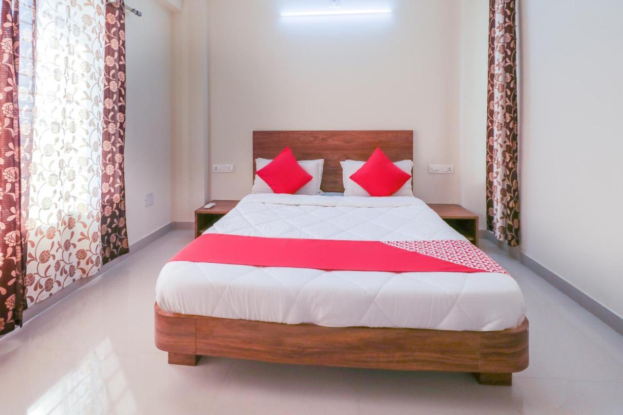 Oyo 63903 Hotel Shree Ram Villa Dwarka  Phòng bức ảnh