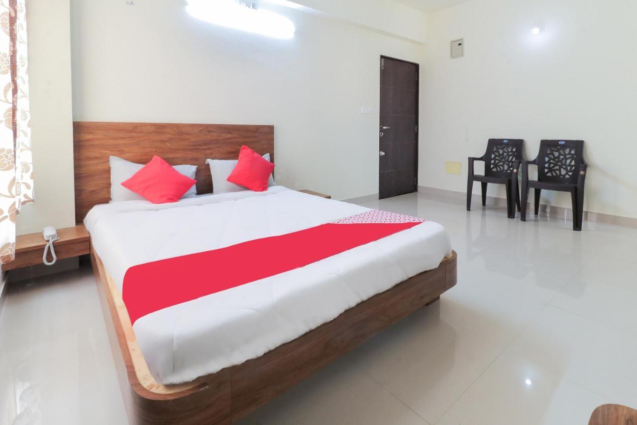 Oyo 63903 Hotel Shree Ram Villa Dwarka  Ngoại thất bức ảnh
