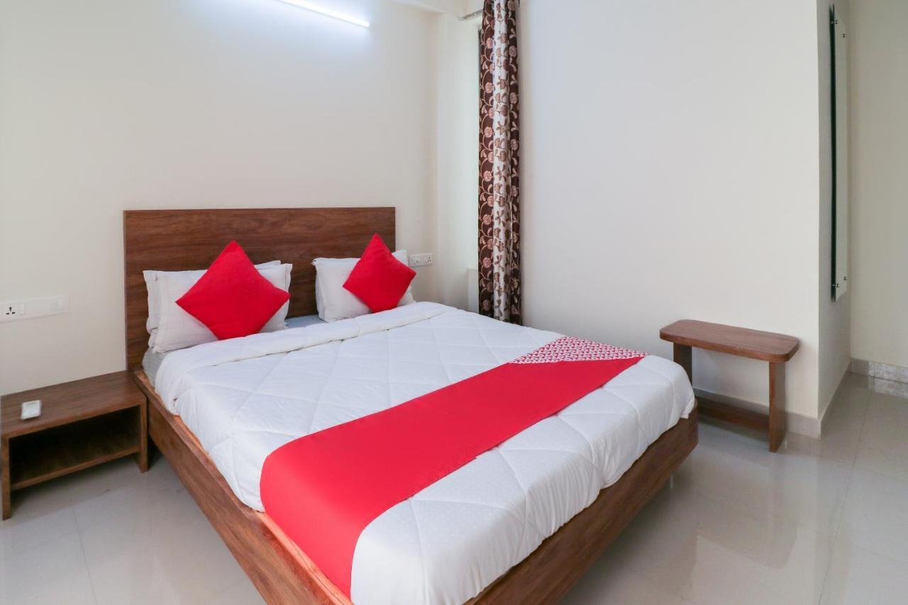Oyo 63903 Hotel Shree Ram Villa Dwarka  Ngoại thất bức ảnh